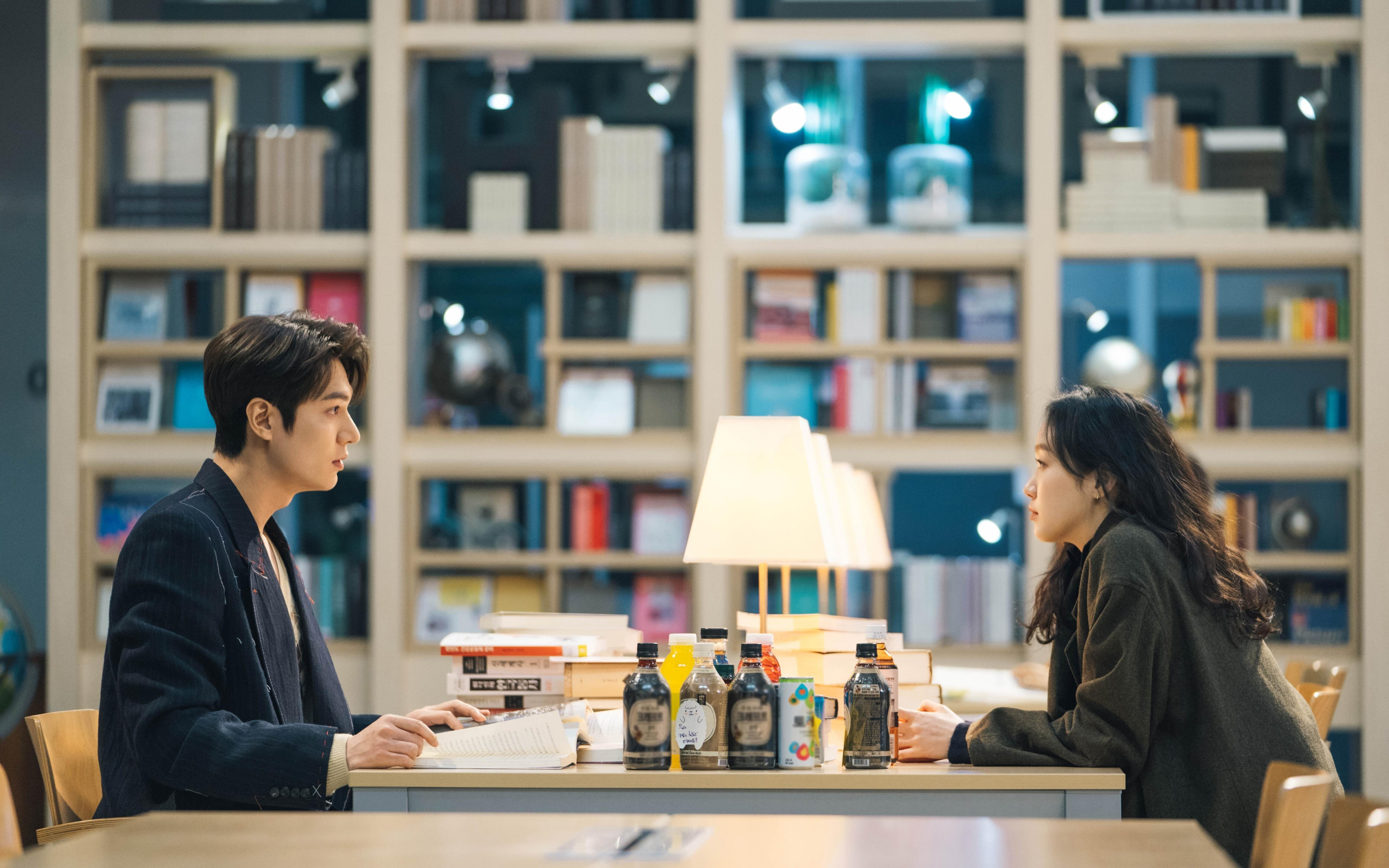 中超主教练战术风格适配度雷达图，中超新任主教练