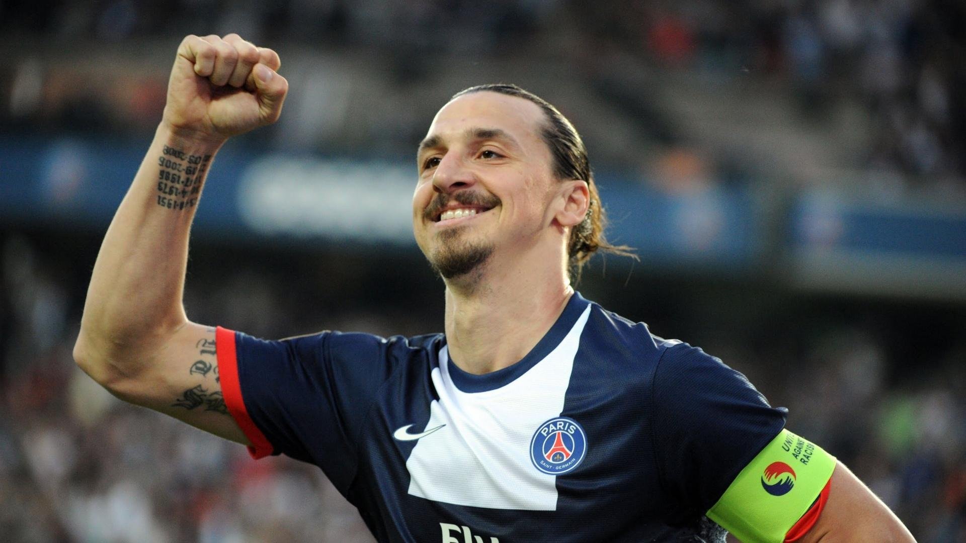 体育文化跨界联名吸引年轻群体关注,体育跨界运动员